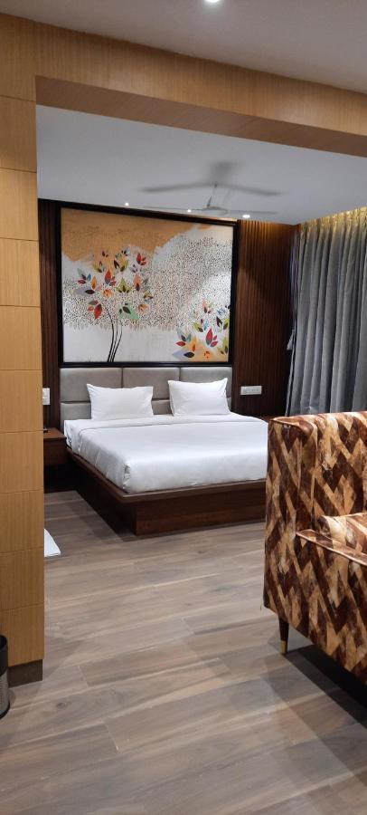 Hotel Sunrise Hospitality Vidzsajavádá Kültér fotó
